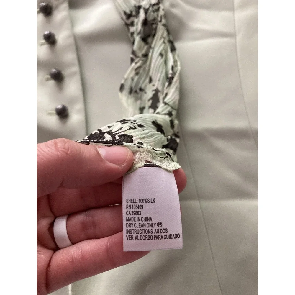 Tahari Arthur S. Levine brand tahari